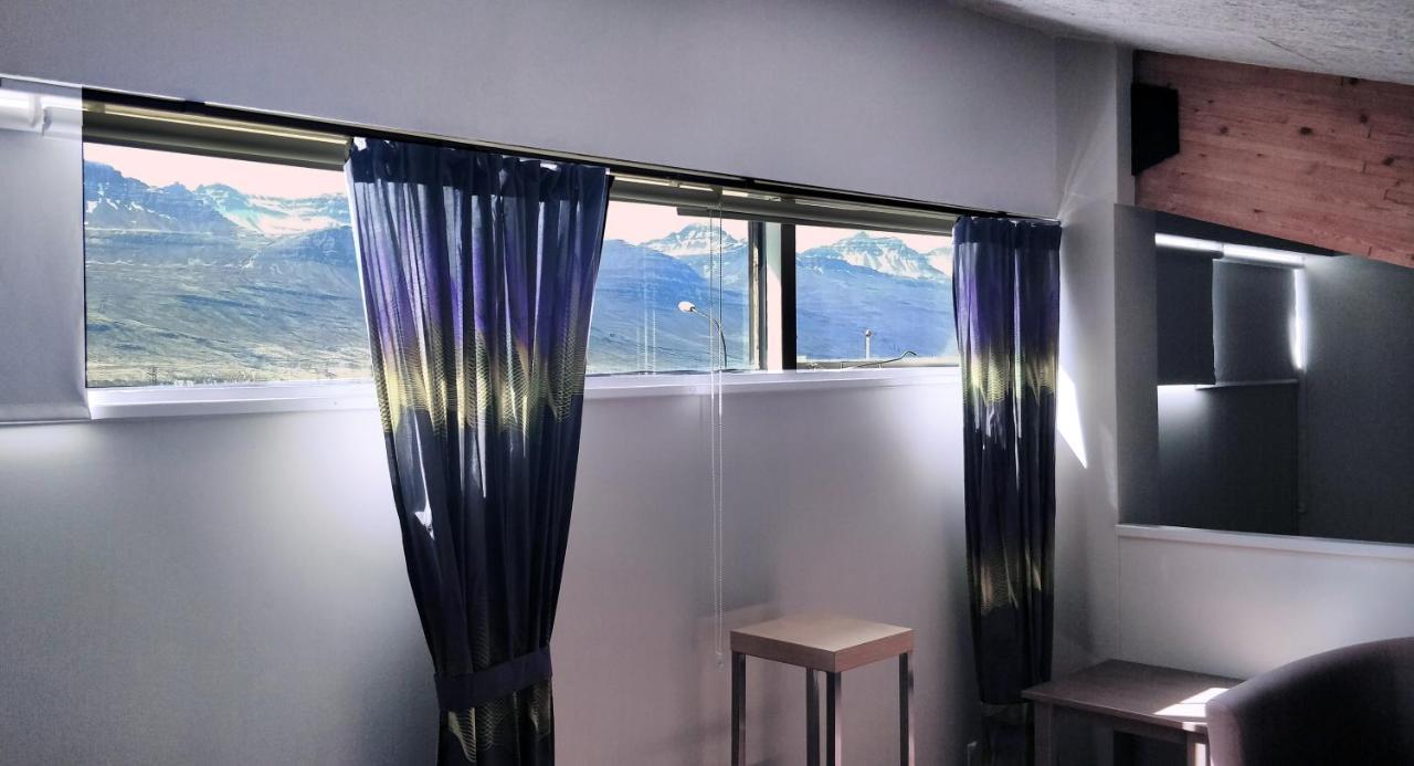 Saxa Guesthouse Stöðvarfjörður Zewnętrze zdjęcie